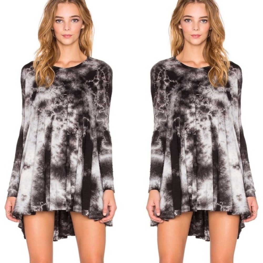 Show Me Your MuMu Moonrock Tie Dye Tunic